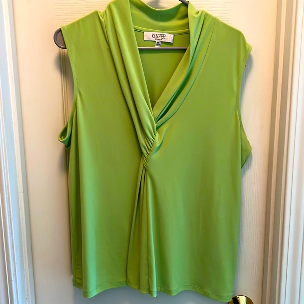 Beautiful Kasper light green blouse. Size XL
